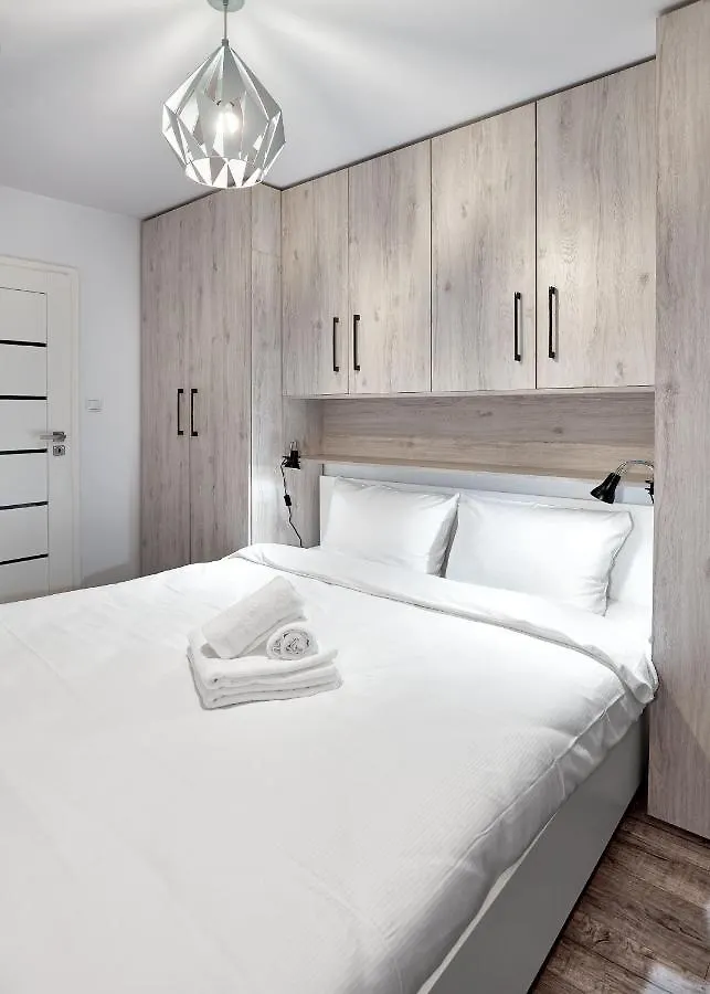 Winogrady Loft Apartment Poznań 0*,  Polska